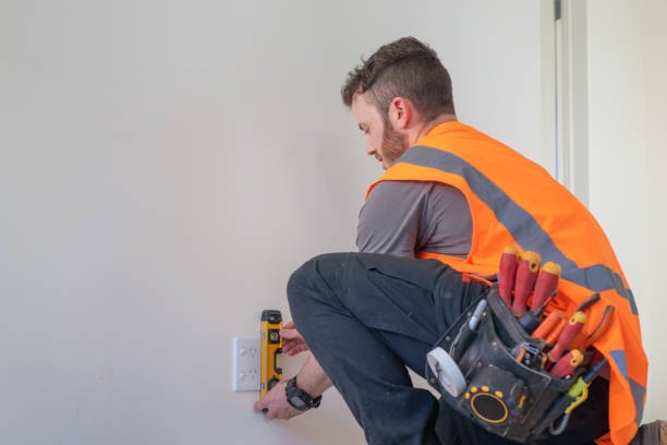 Best Electric Panel Repair  in Hubbard, OH